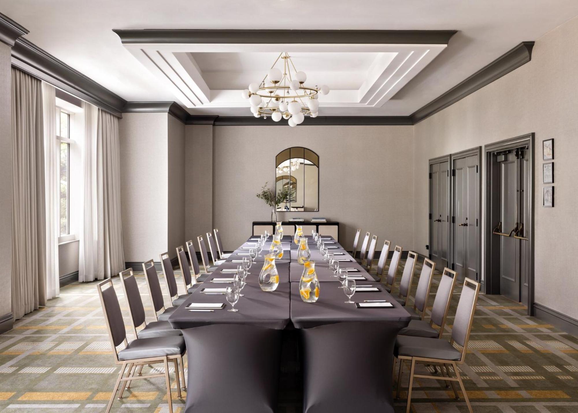 קיימברידג' Kimpton Marlowe By Ihg מראה חיצוני תמונה